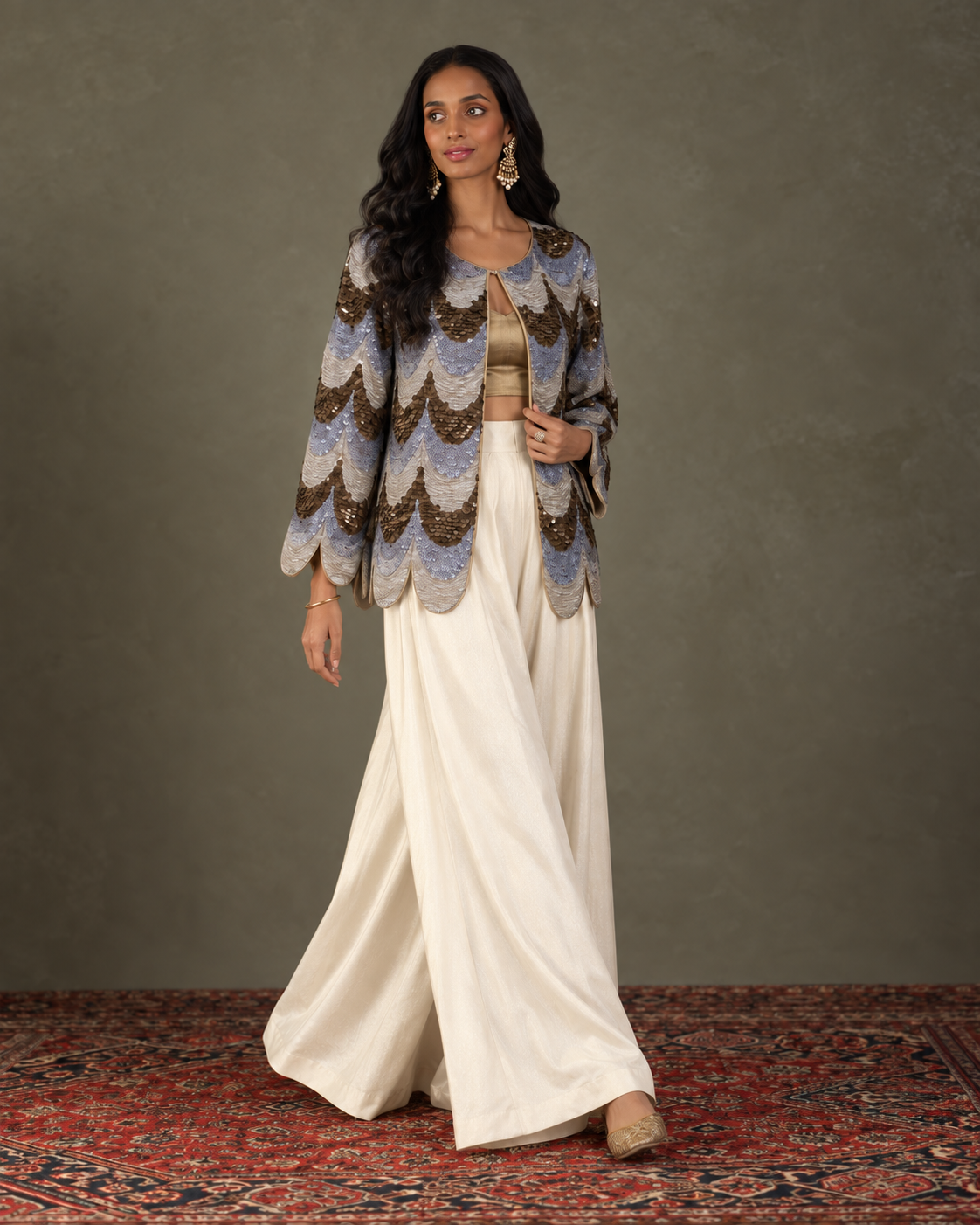 Silver-Blue & Bronze Scalloped Jacket Three-Piece Set — Product photo 2
