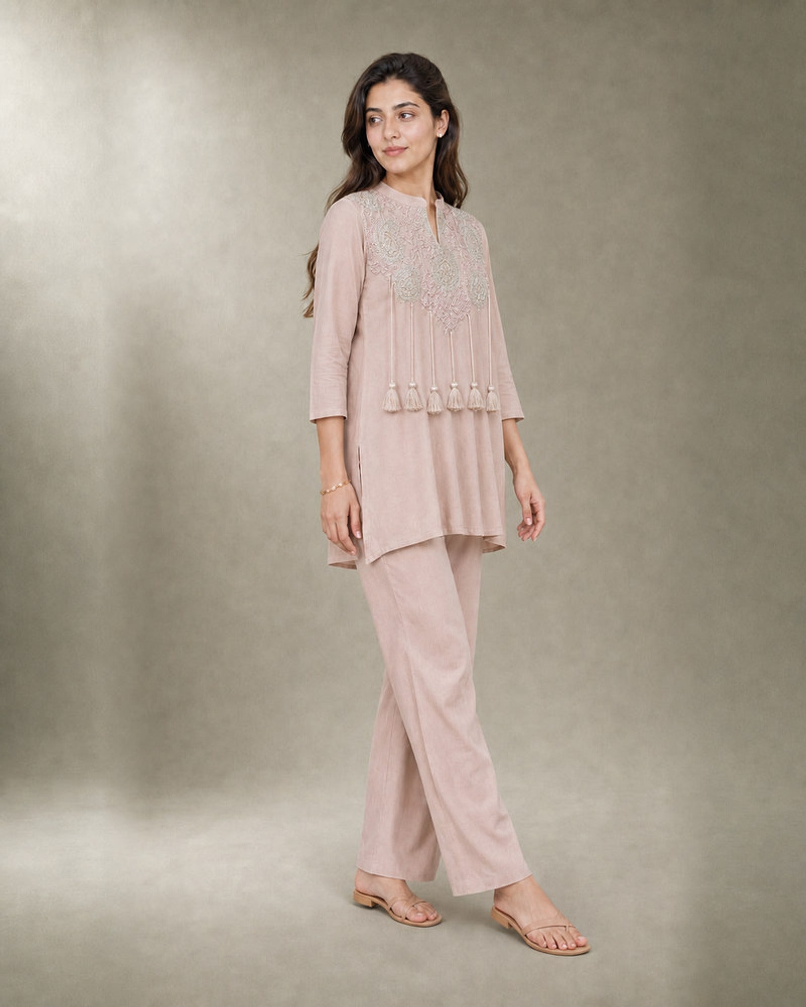 Noorika: Blush Zari-Tassel Co-ord Set – profile or documented back