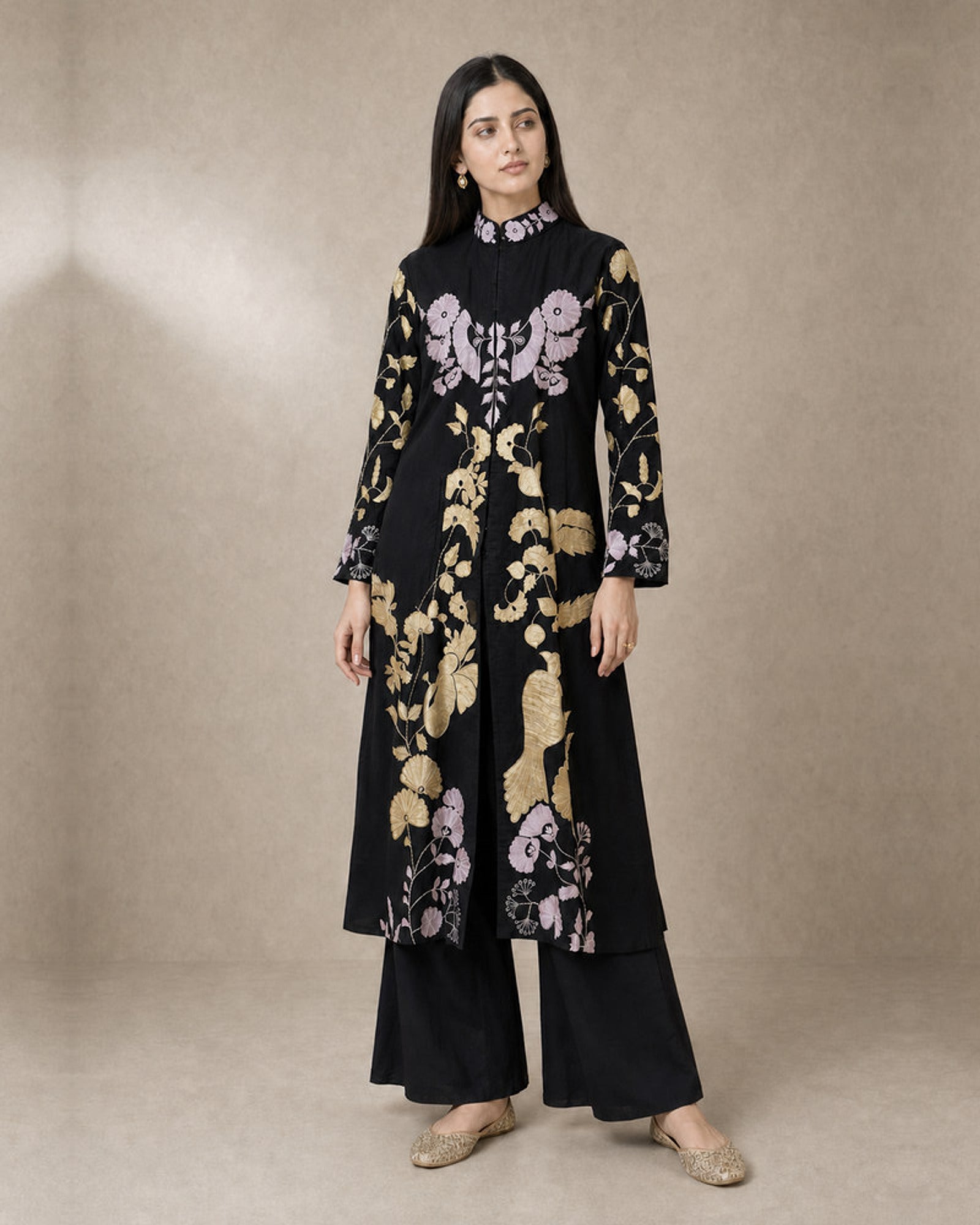 Hanami: Midnight Botanical Embroidered Cotton Kurta Set – profile or documented back