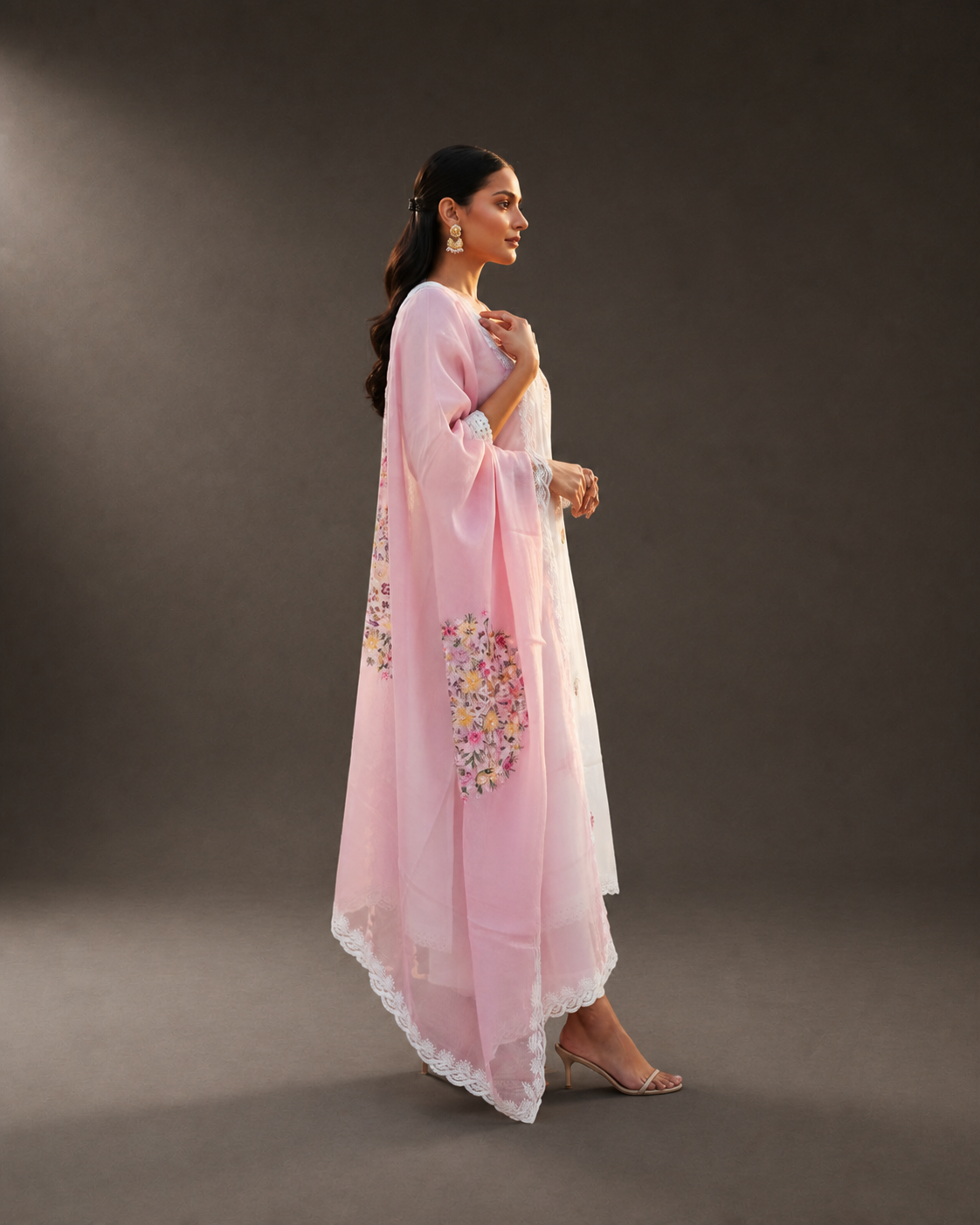 Fiza-e-Gul outfit catalogue view 4