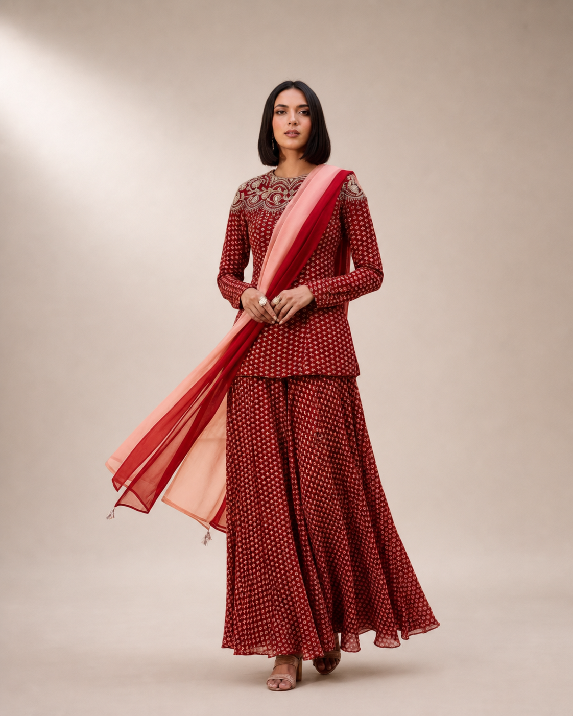 Gulnar outfit front view