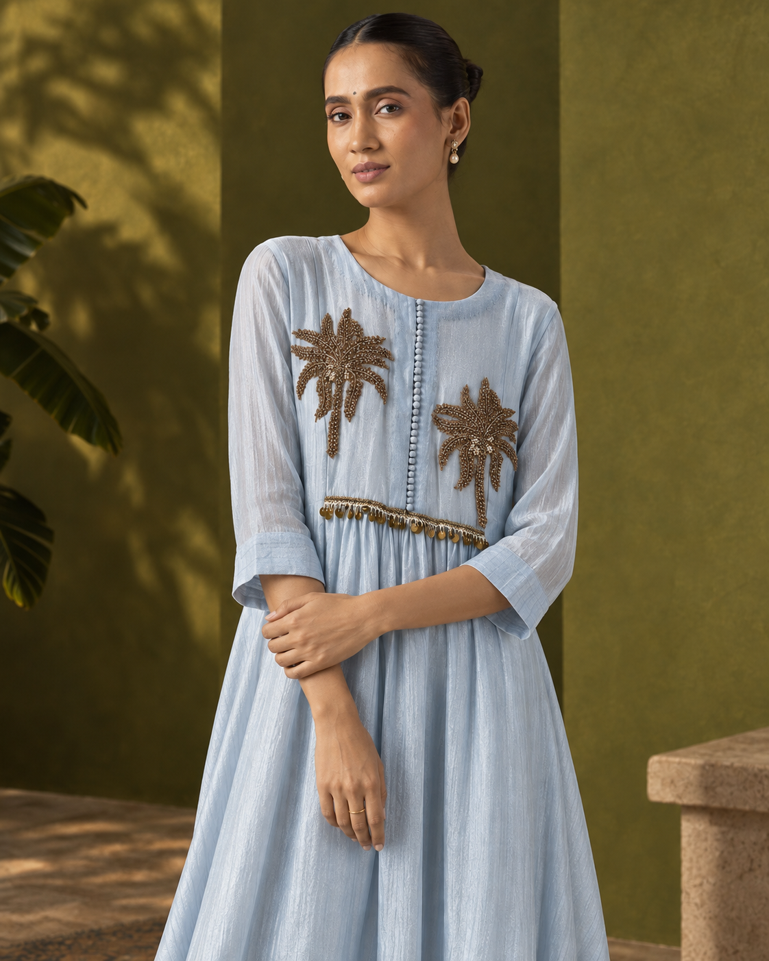 Powder Blue Palm-Motif High-Low Kurta Set — Product photo 3