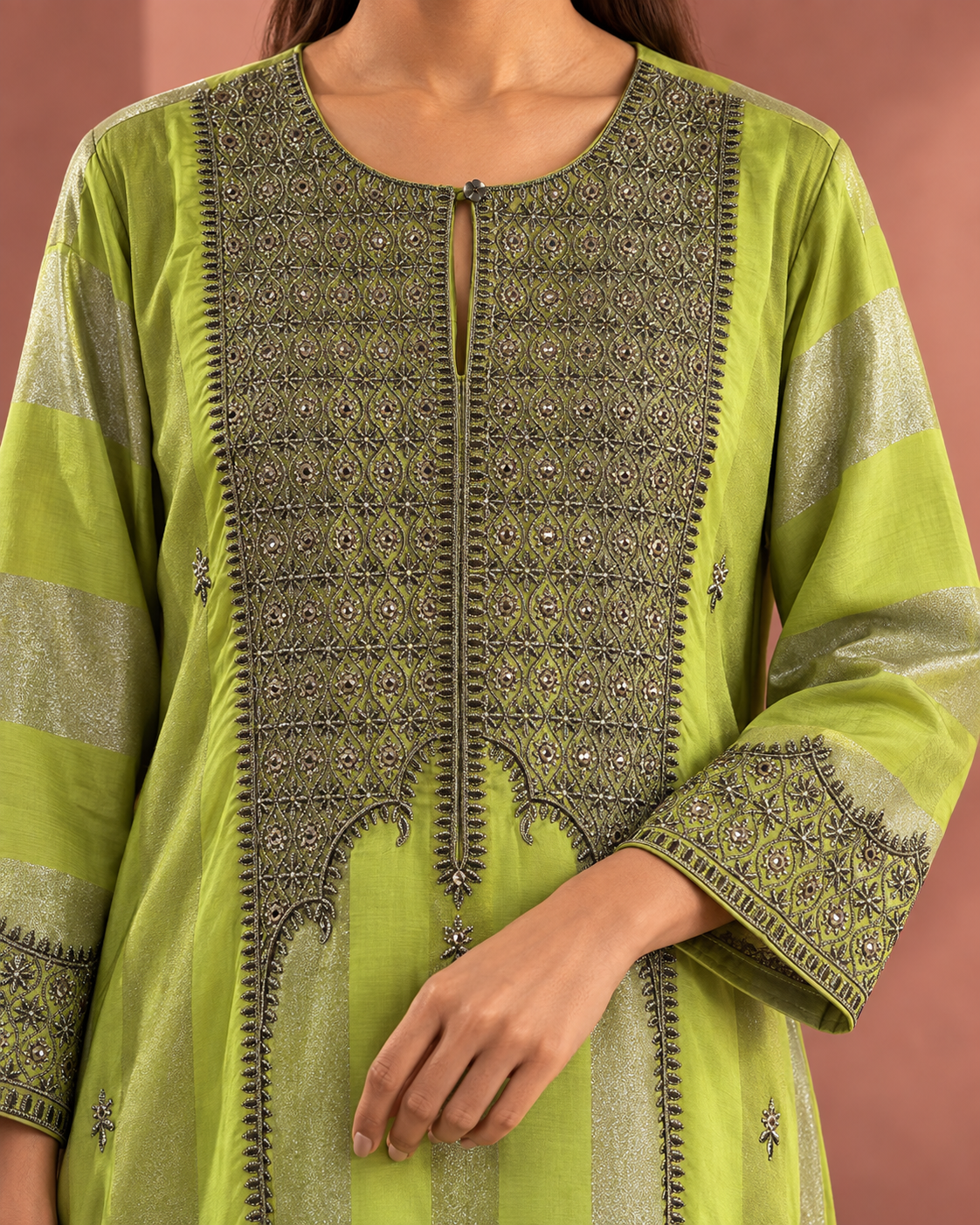 Lime & Silver-Striped Kurta Set — Product photo 5