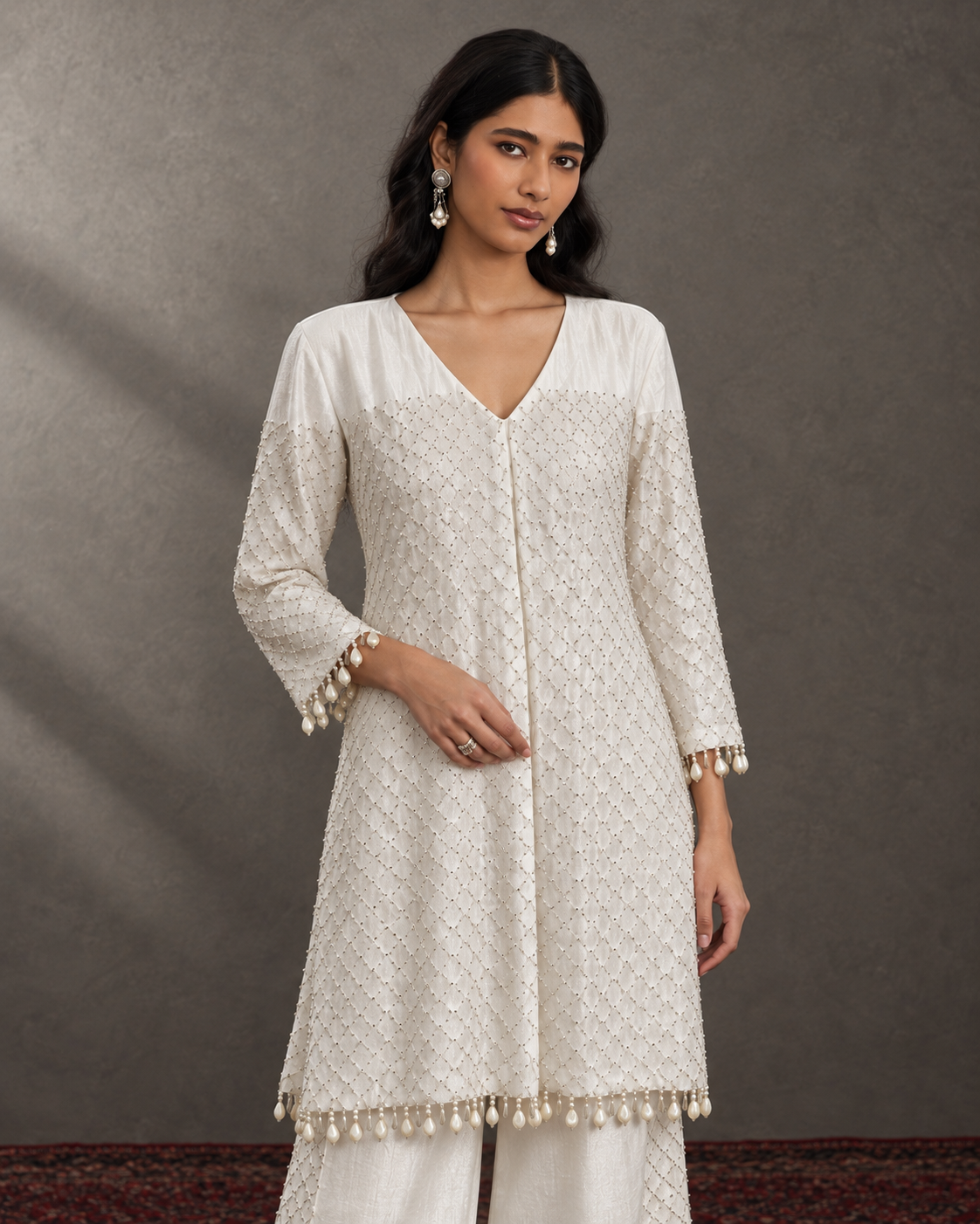 Ivory Silver-Lattice Tunic & Wide Pant Set — Product photo 3
