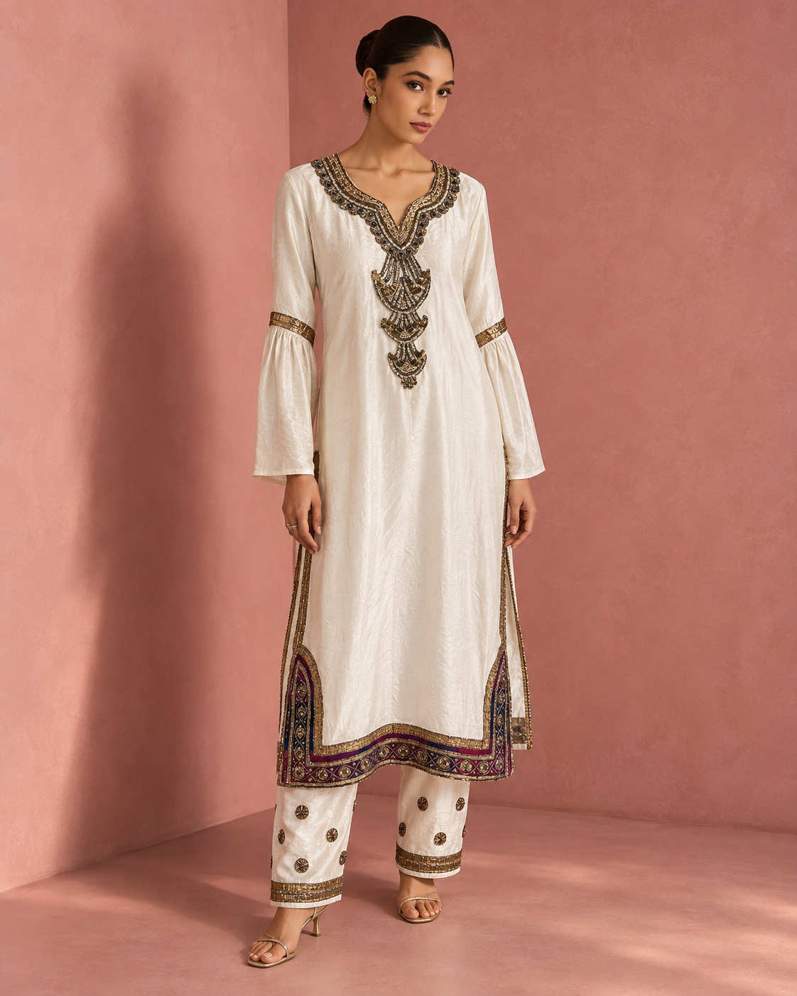 Ivory Gold-Jewel Border Kurta Set — Product photo 1